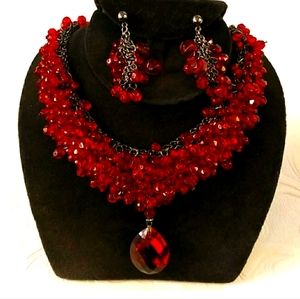 VTG Multi Faceted Red Crystal Mesh Bib & Earrings
